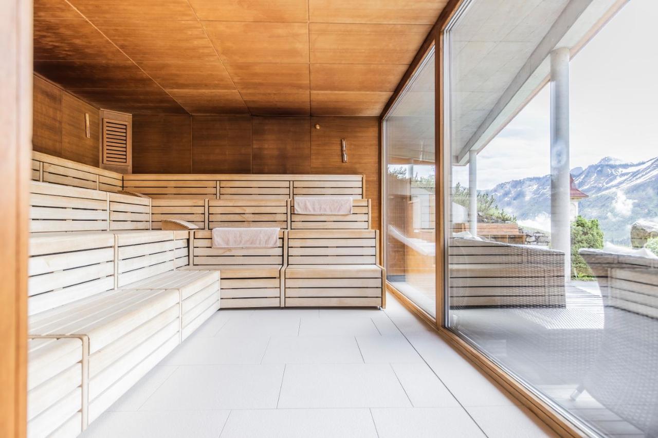 Damuelser Hof - Wellness & Spa Bagian luar foto
