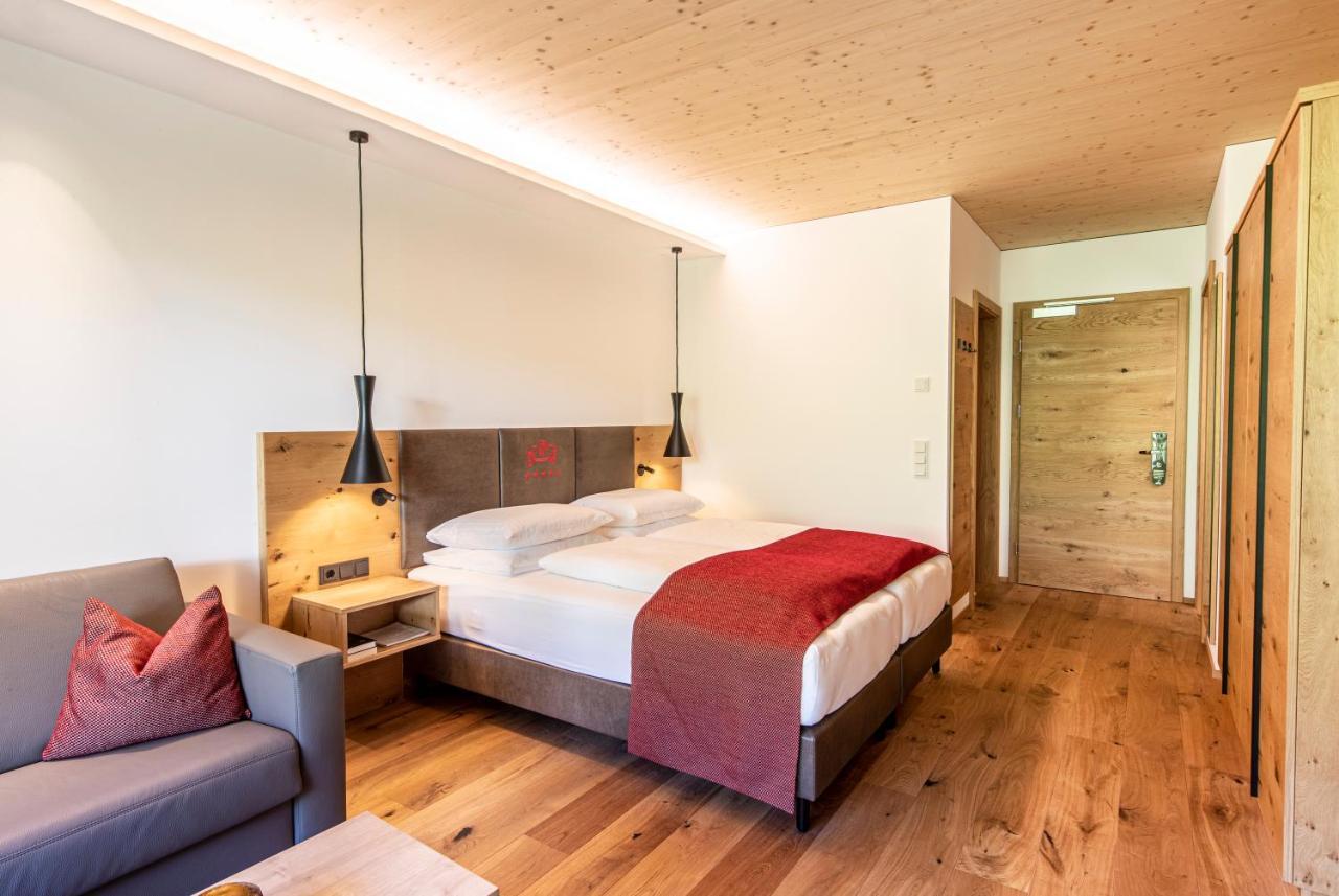 Damuelser Hof - Wellness & Spa Bagian luar foto